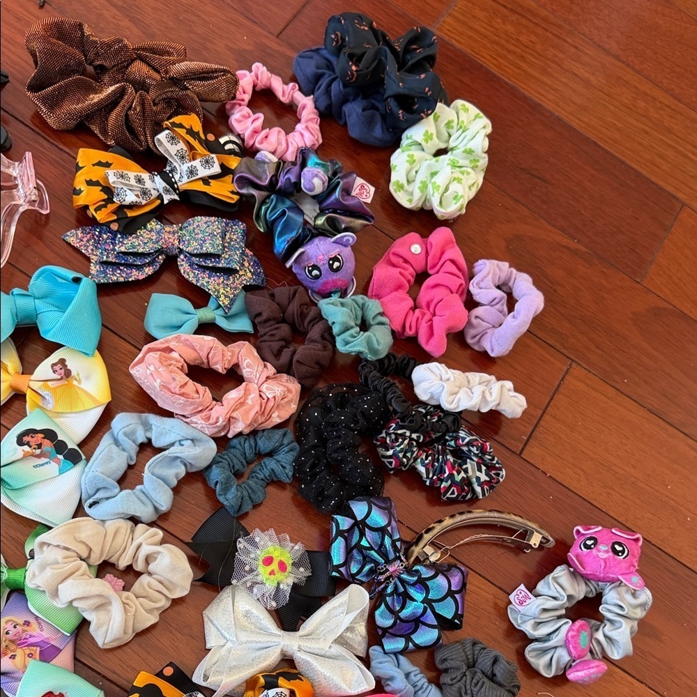 Colorful Hair Accessories Collection - Picture 9 of 11